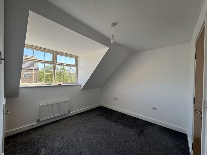 3 bedroom house, Comelybank Drive, Mexborough S64 - Available