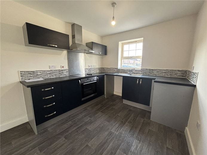 3 bedroom house, Comelybank Drive, Mexborough S64 - Available