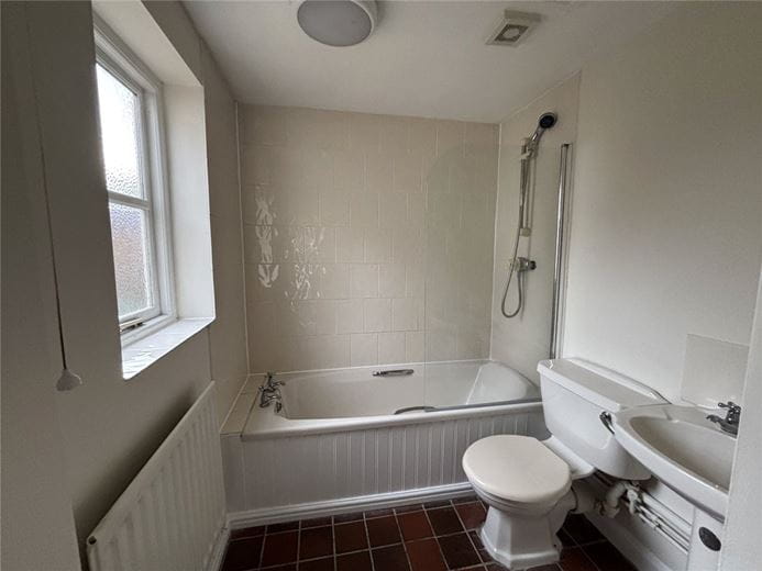 2 bedroom cottage, Park Farm, Willesley Woodside LE65 - Available