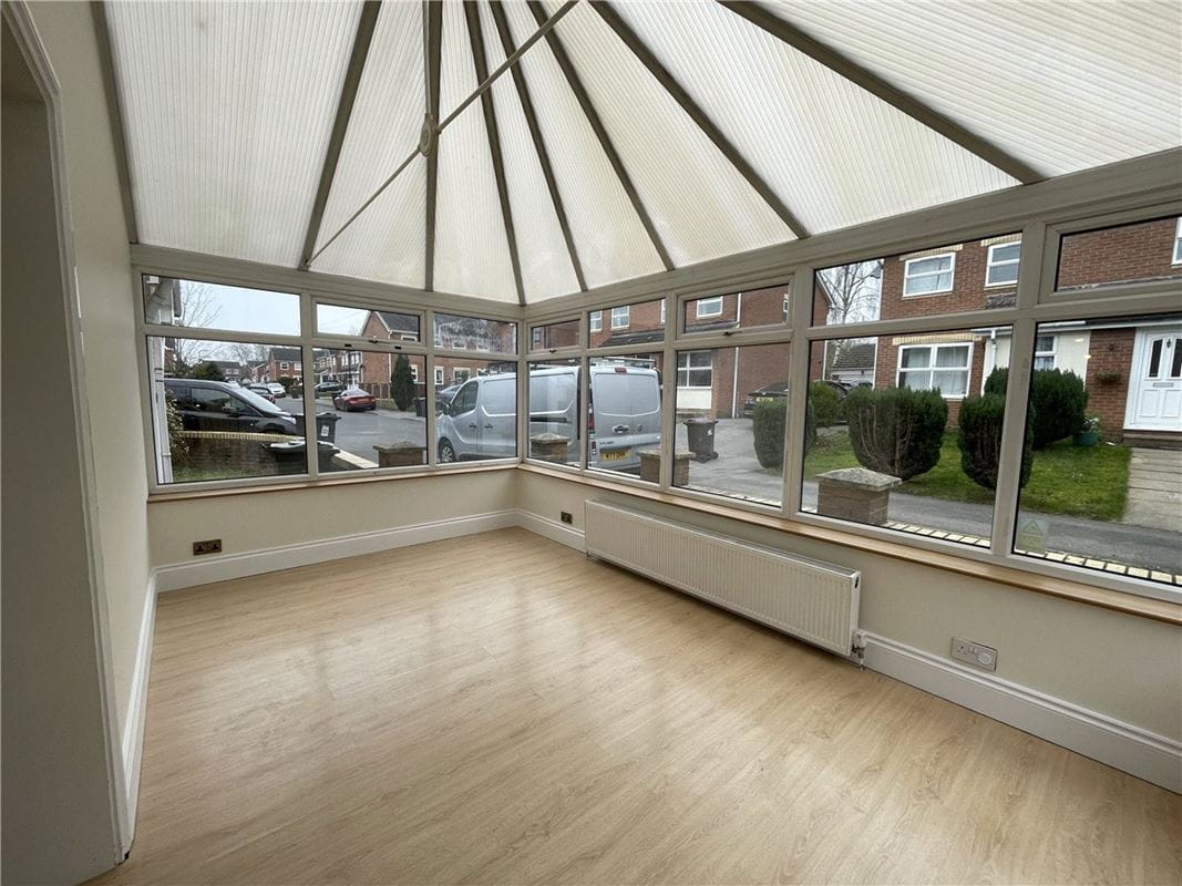 3 bedroom house, Westerton Drive, Bramley S66 - Let Agreed