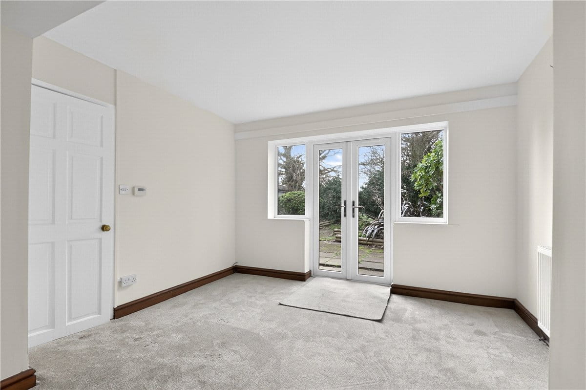 3 bedroom bungalow, Birch Grove, Birchmoor B78 - Available