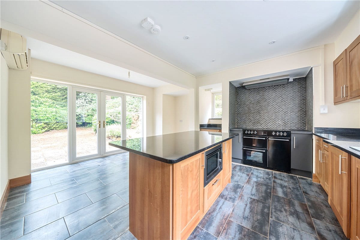 4 bedroom house, Whitmore Heath, Newcastle ST5 - Available