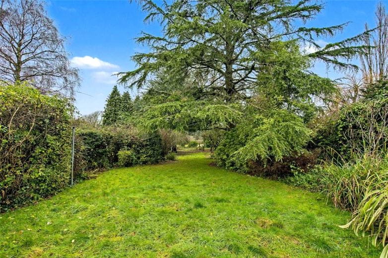 3 bedroom bungalow, Waste Lane, Balsall Common CV7 - Available