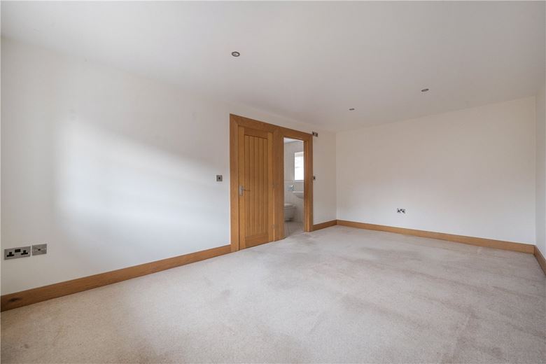 4 bedroom house, Stableford, Newcastle-Under-Lyme ST5 - Available