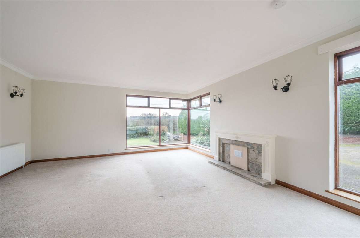 4 bedroom bungalow, Darnford Lane, Lichfield WS14 - Available
