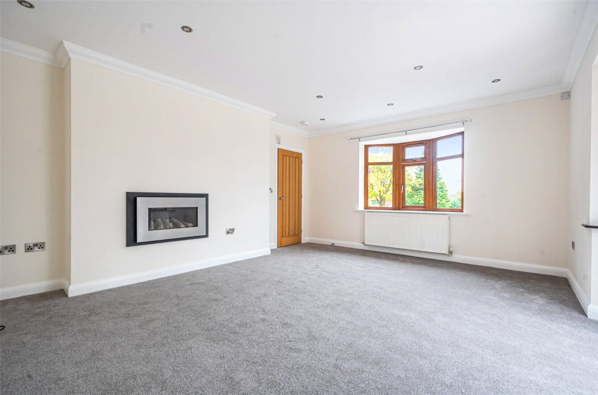 5 bedroom house, Tolldish Lane, Great Haywood ST18