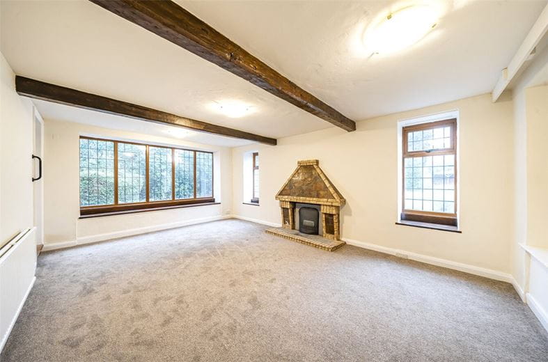 4 bedroom house, Pontefract Road, Crofton WF4 - Available