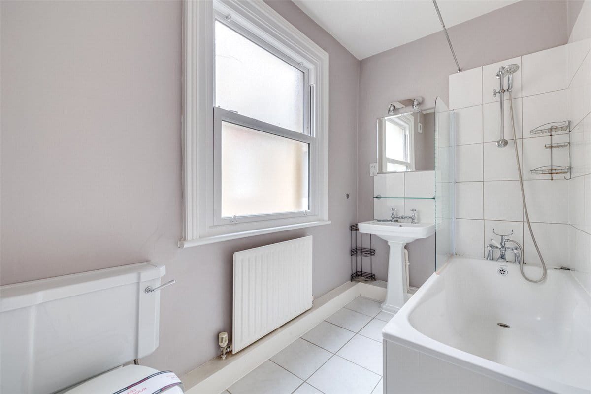 4 bedroom house, Langthorne Street, London SW6 - Sold