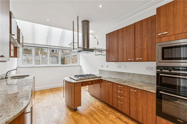 4 bedroom house, Firth Gardens, London SW6 - Sold STC