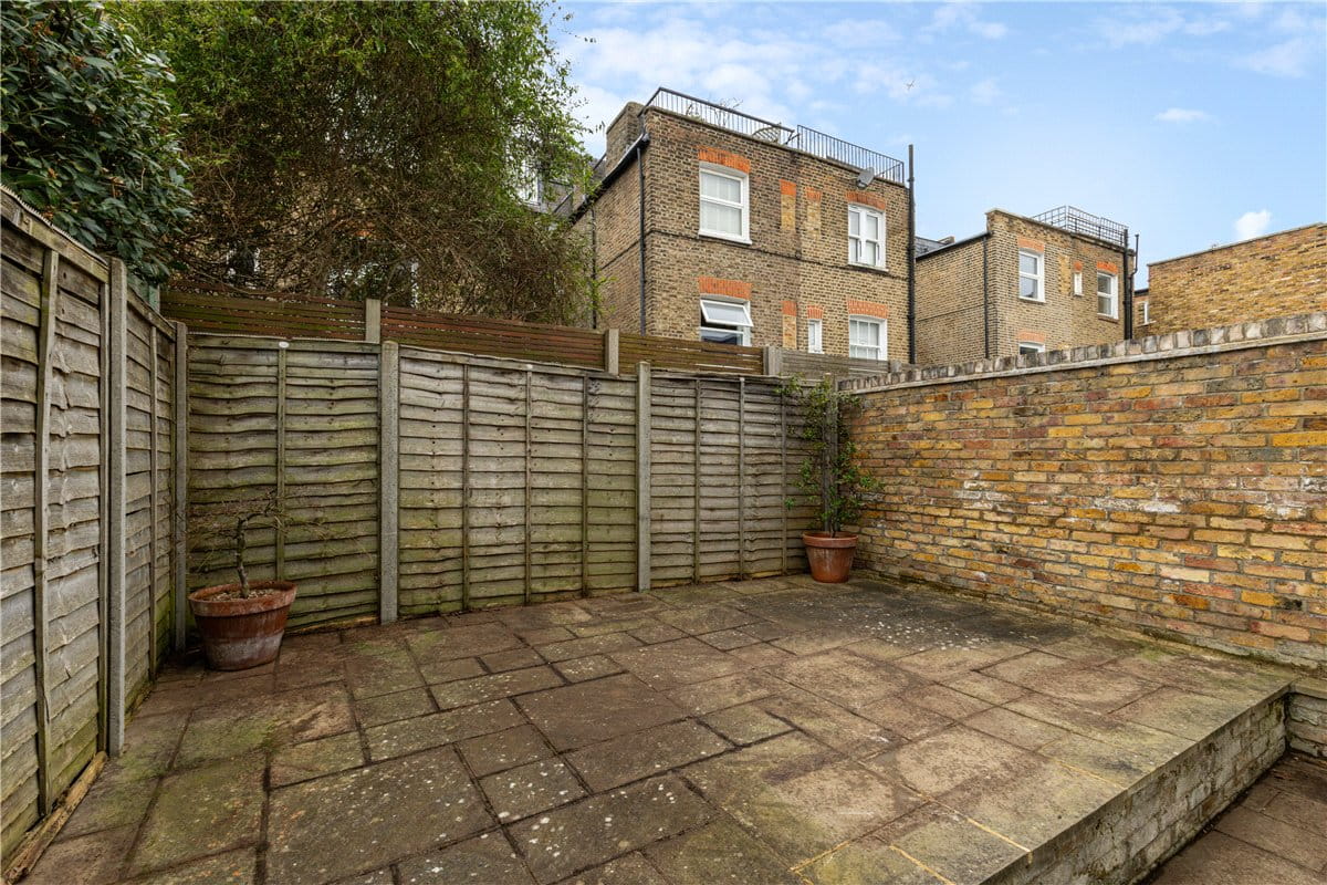 4 bedroom house, Firth Gardens, London SW6 - Sold STC