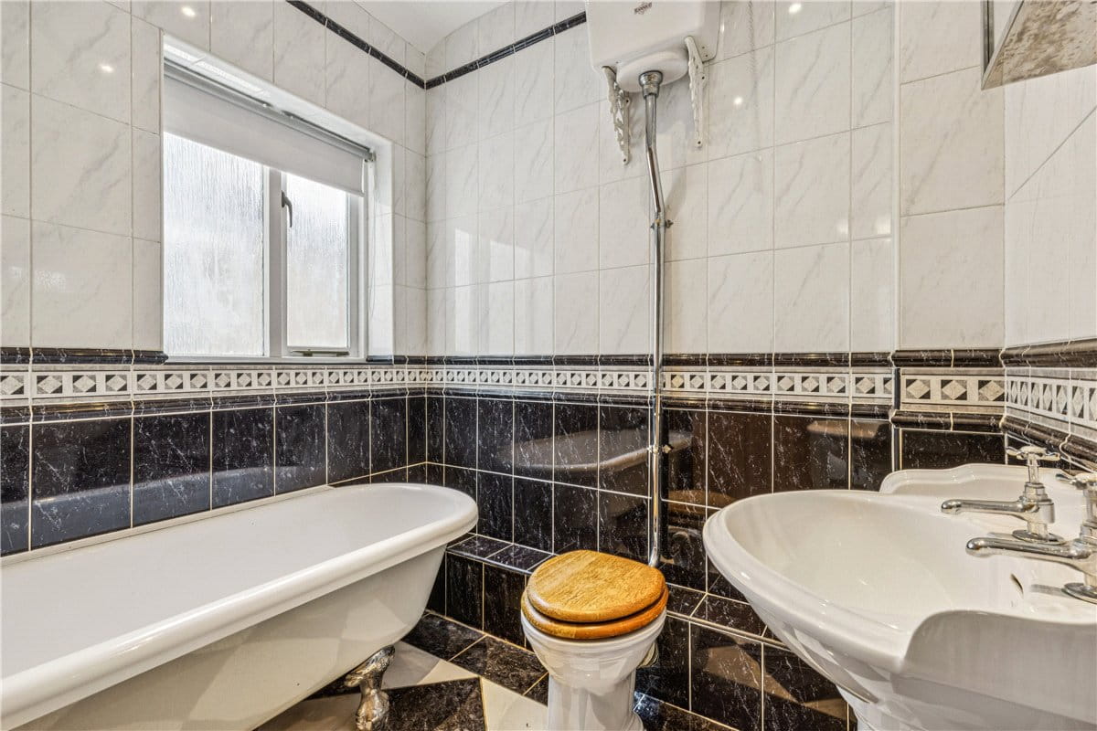 4 bedroom house, Firth Gardens, London SW6 - Sold STC