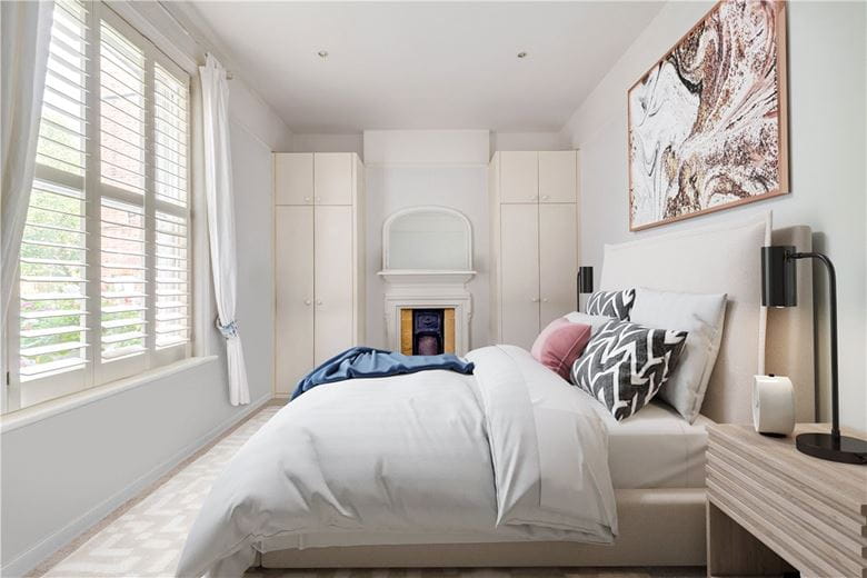 3 bedroom flat, Bishops Park Road, London SW6 - Sold