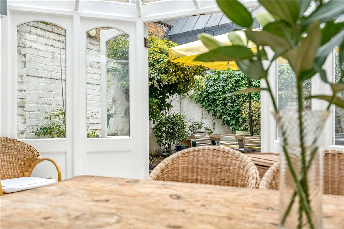 3 bedroom house, Burlington Road, London SW6 - Available