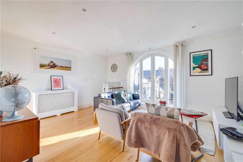 2 bedroom house, Marryat Square, Wyfold Road SW6 - Sold