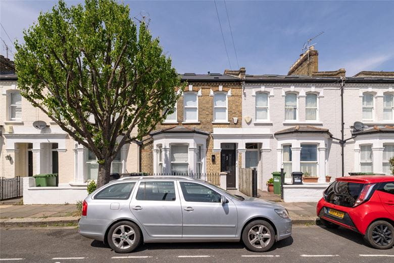 4 bedroom house, Rosaville Road, London SW6 - Available