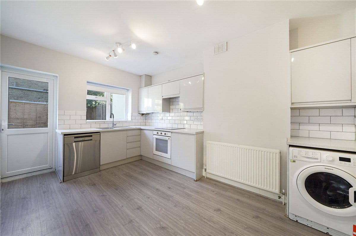 3 bedroom house, Rainville Road, London W6 - Available