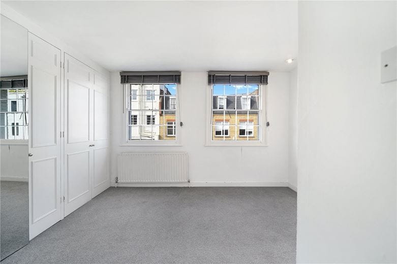 2 bedroom house, Burlington Road, London SW6 - Available
