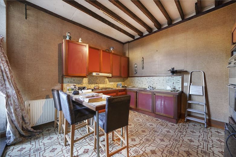 3 bedroom house, Ellerby Street, London SW6 - Available