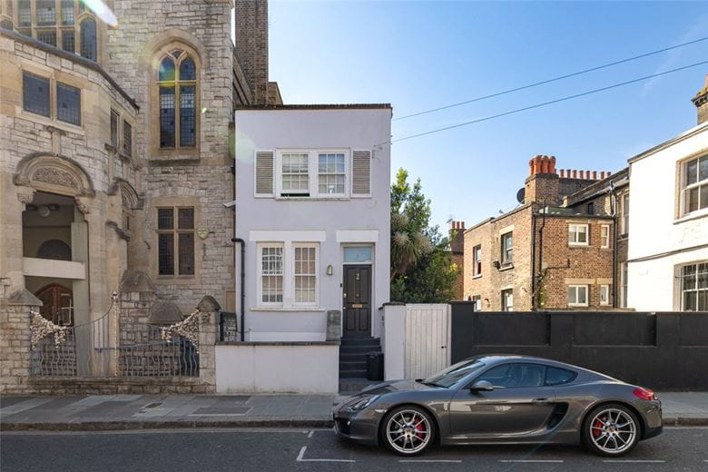 1 bedroom maisonette, Effie Road, London SW6 - Available