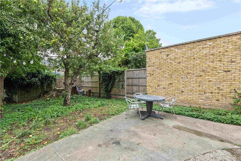 6 bedroom house, Niton Street, London SW6 - Available