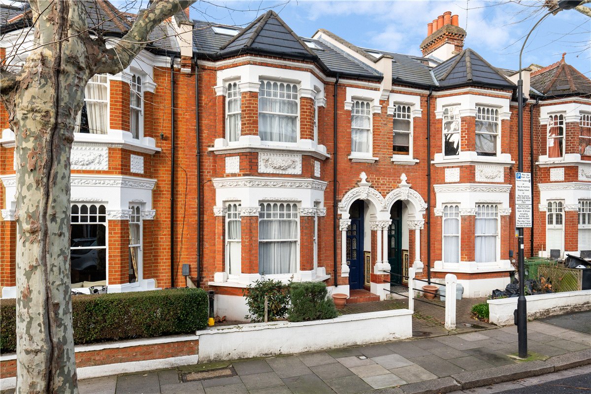6 bedroom house, Niton Street, London SW6 - Available