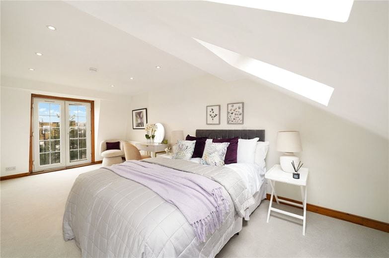 4 bedroom house, Vera Road, London SW6 - Sold STC