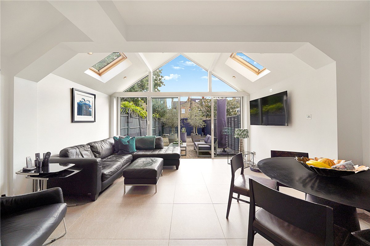 4 bedroom house, Kenyon Street, London SW6 - Sold STC