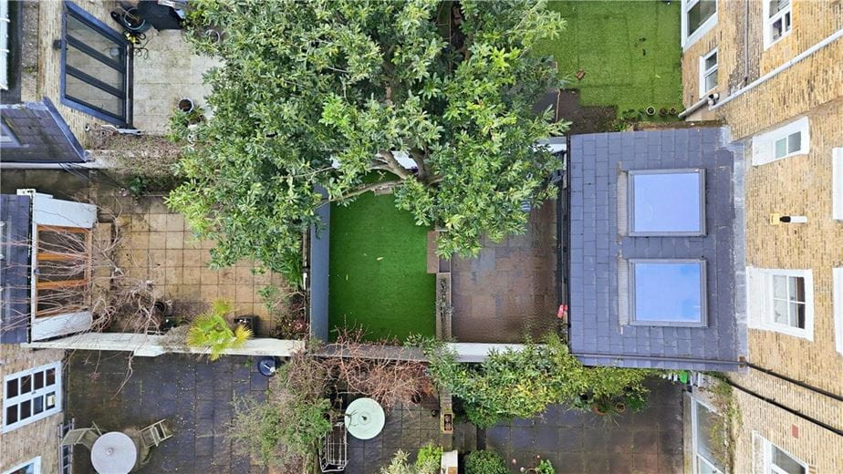 6 bedroom house, Delaford Street, London SW6 - Available