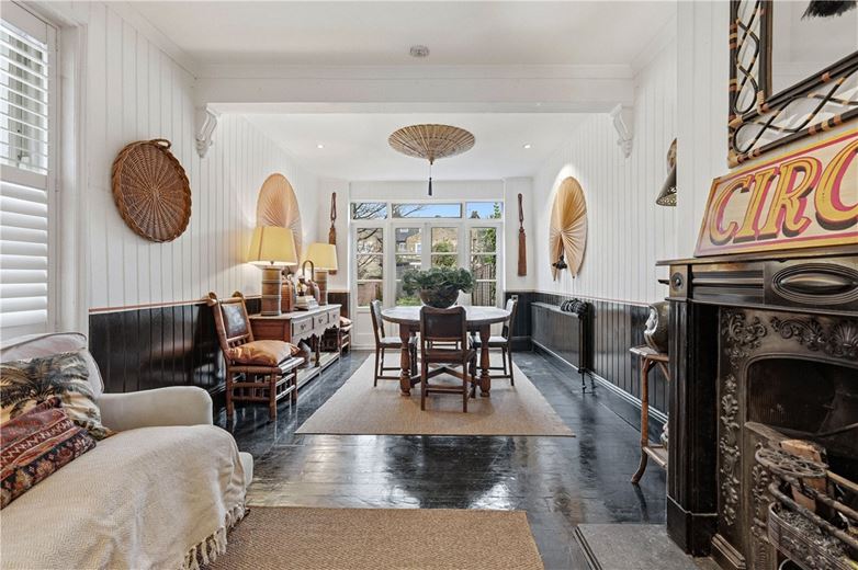 5 bedroom house, Kenyon Street, London SW6 - Available