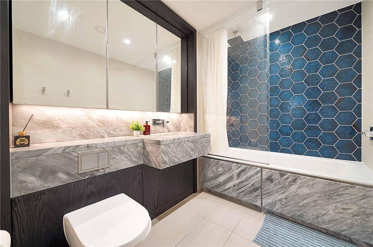 2 bedroom flat, Tierney Lane, London W6 - Available