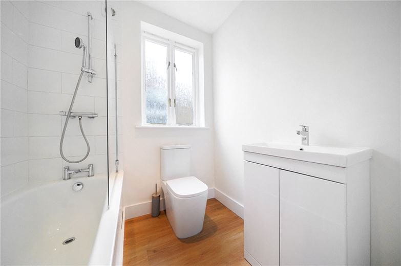 2 bedroom flat, Edenvale Street, London SW6 - Sold STC