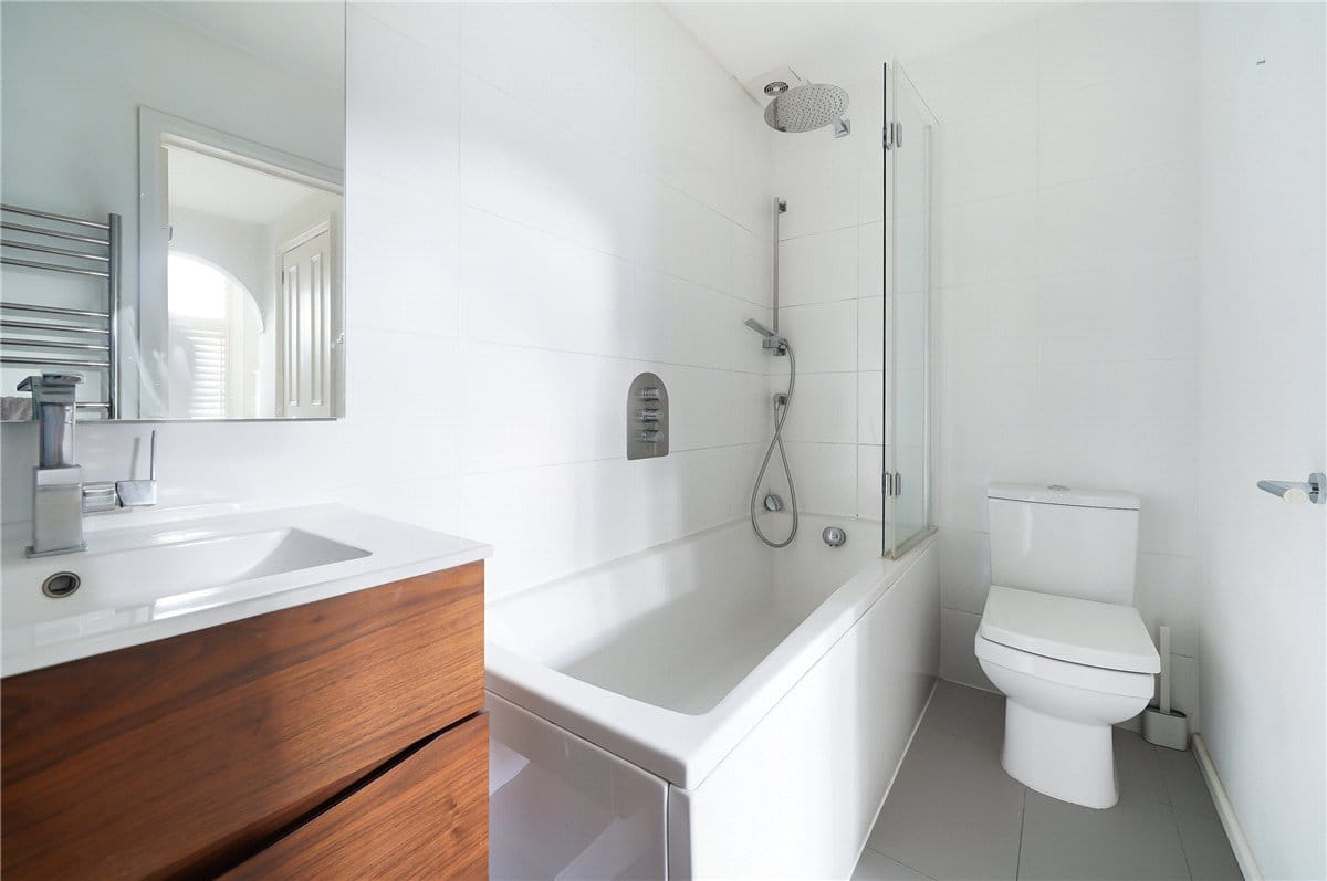 2 bedroom maisonette, Deodar Road, London SW15 - Available