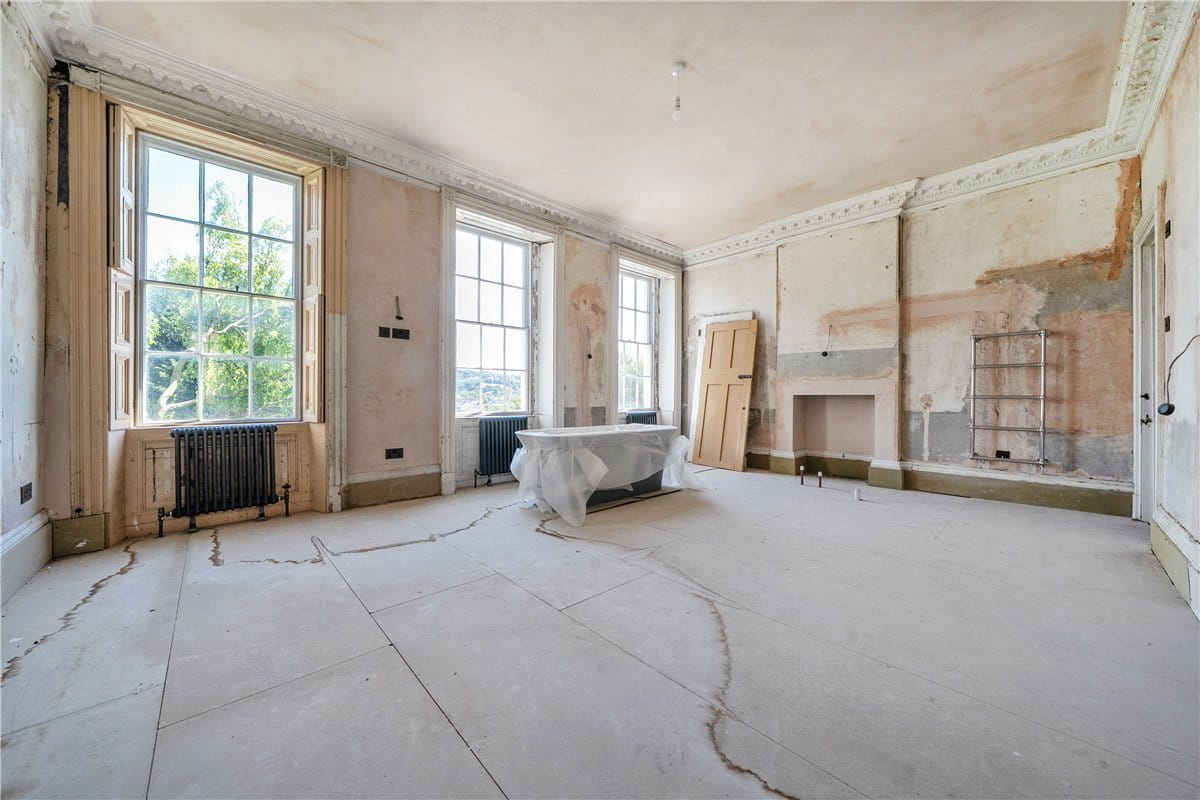 7 bedroom house, Bladud Buildings, Bath BA1 - Available