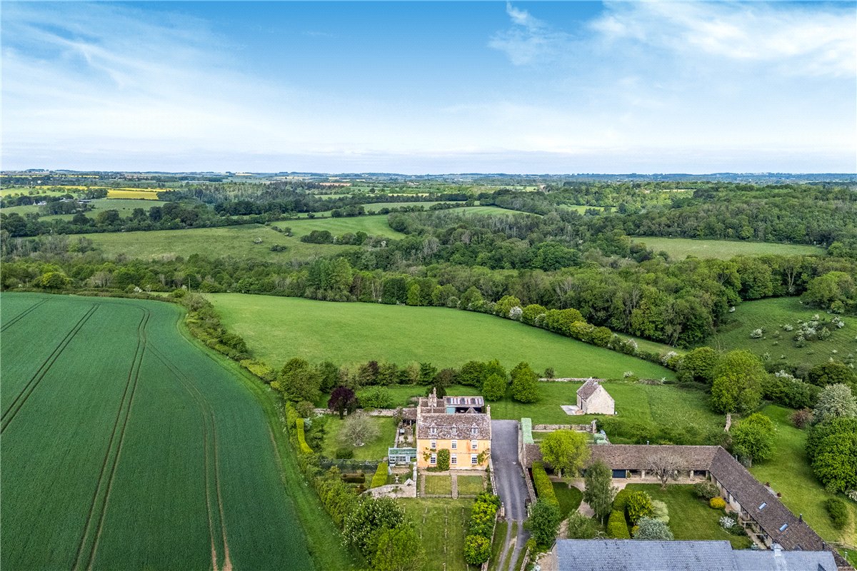 5 bedroom house, West Yatton, Yatton Keynell SN14 - Available
