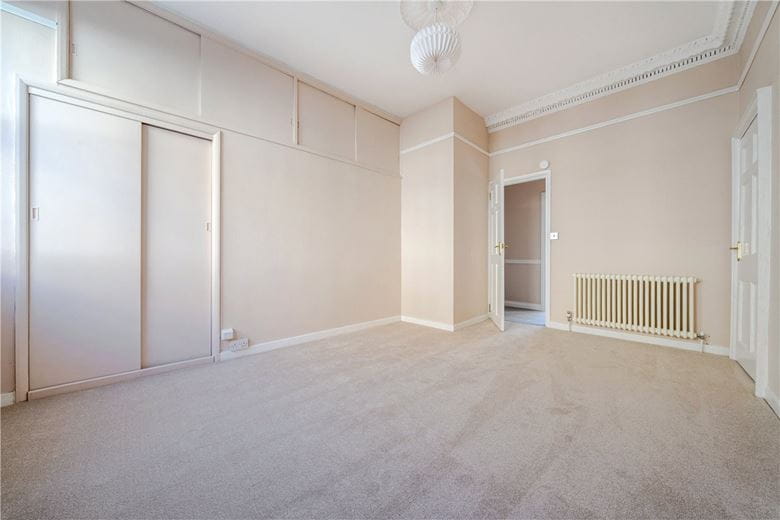 2 bedroom maisonette, New King Street, Bath BA1 - Available