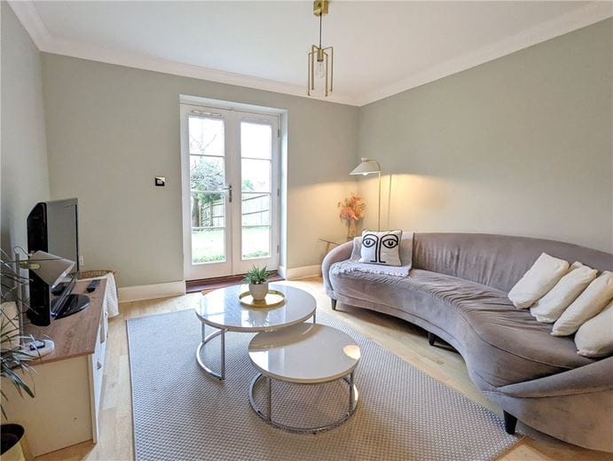 2 bedroom flat, Eveleigh Avenue, Bath BA1 - Sold