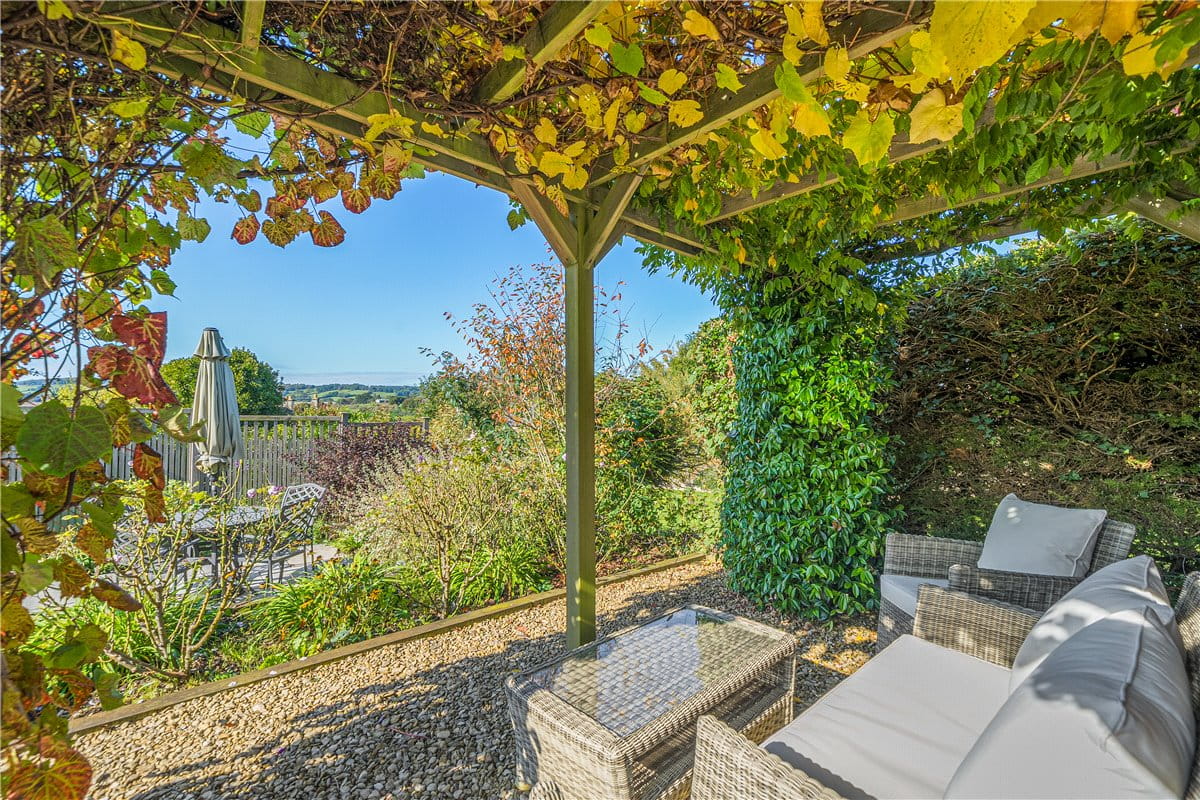 4 bedroom house, Hazelbury Hill, Box SN13 - Sold