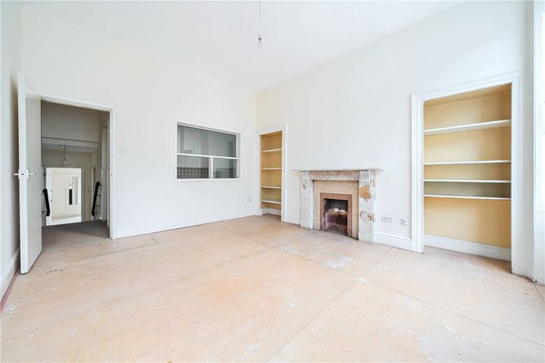 2 bedroom flat, Henrietta Street, Bath BA2 - Sold