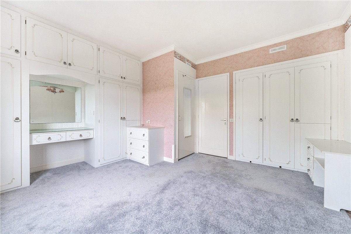 3 bedroom house, Ralph Allen Drive, Bath BA2 - Sold