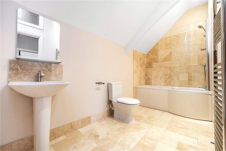 3 bedroom flat, West Avenue, Bath BA2 - Sold