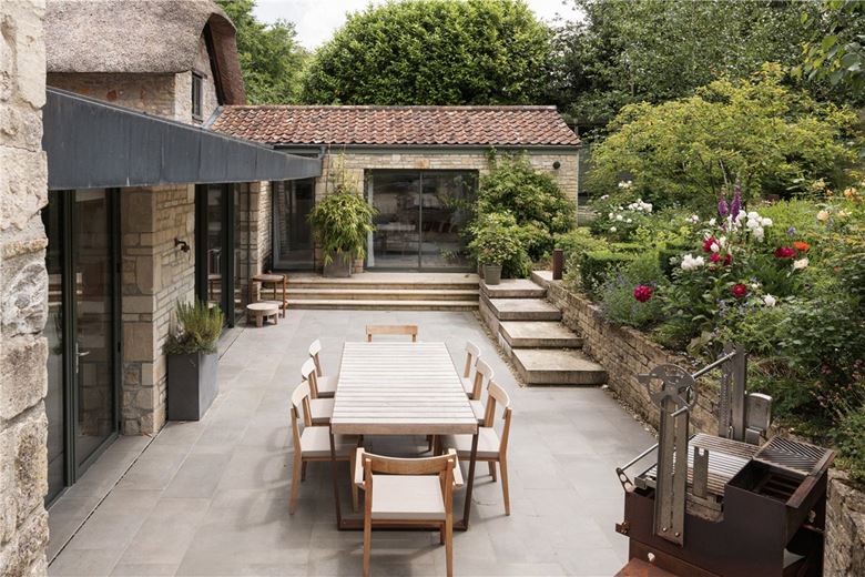 4 bedroom house, Mells, Frome BA11 - Available