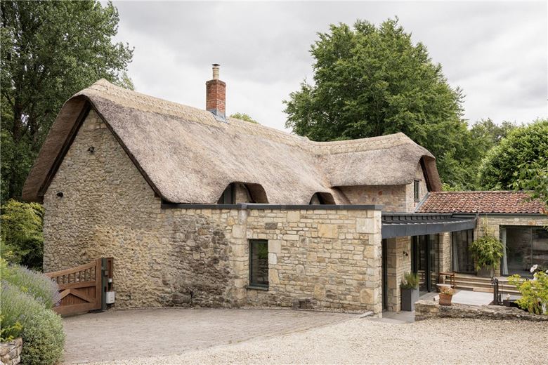 4 bedroom house, Mells, Frome BA11 - Available