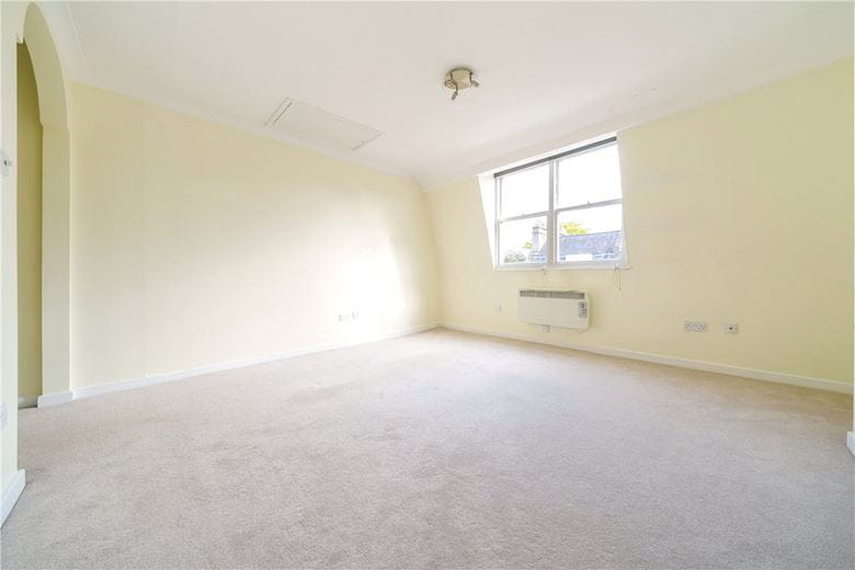 2 bedroom flat, Henrietta Street, Bath BA2 - Available