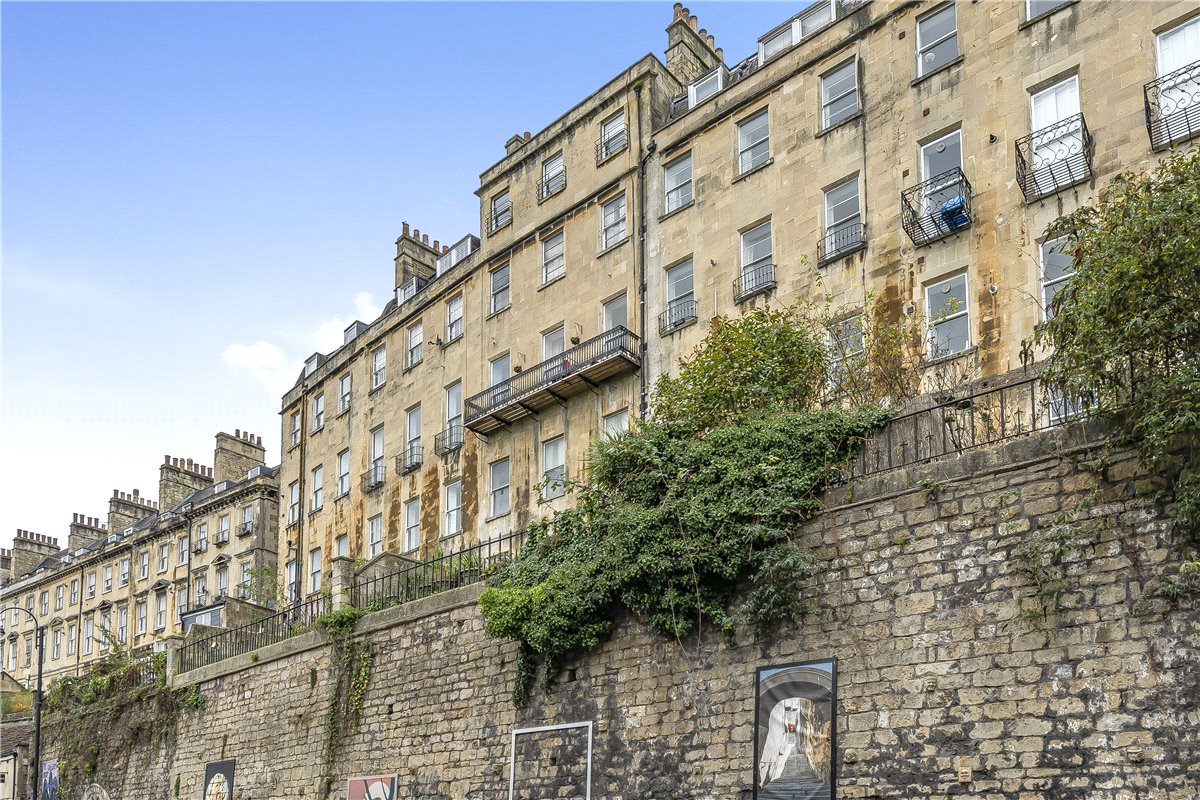2 bedroom flat, Paragon, Bath BA1 - Sold