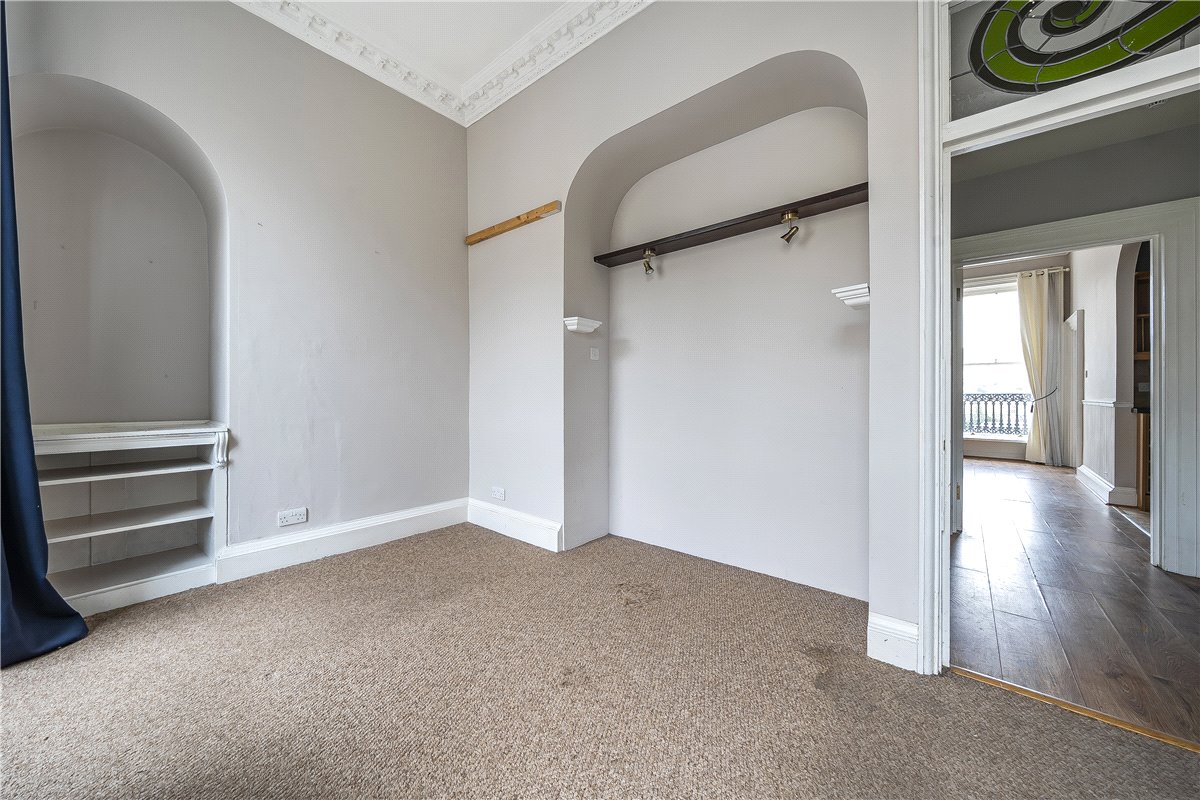 2 bedroom flat, Paragon, Bath BA1 - Sold