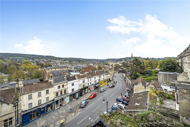 2 bedroom flat, Paragon, Bath BA1 - Sold
