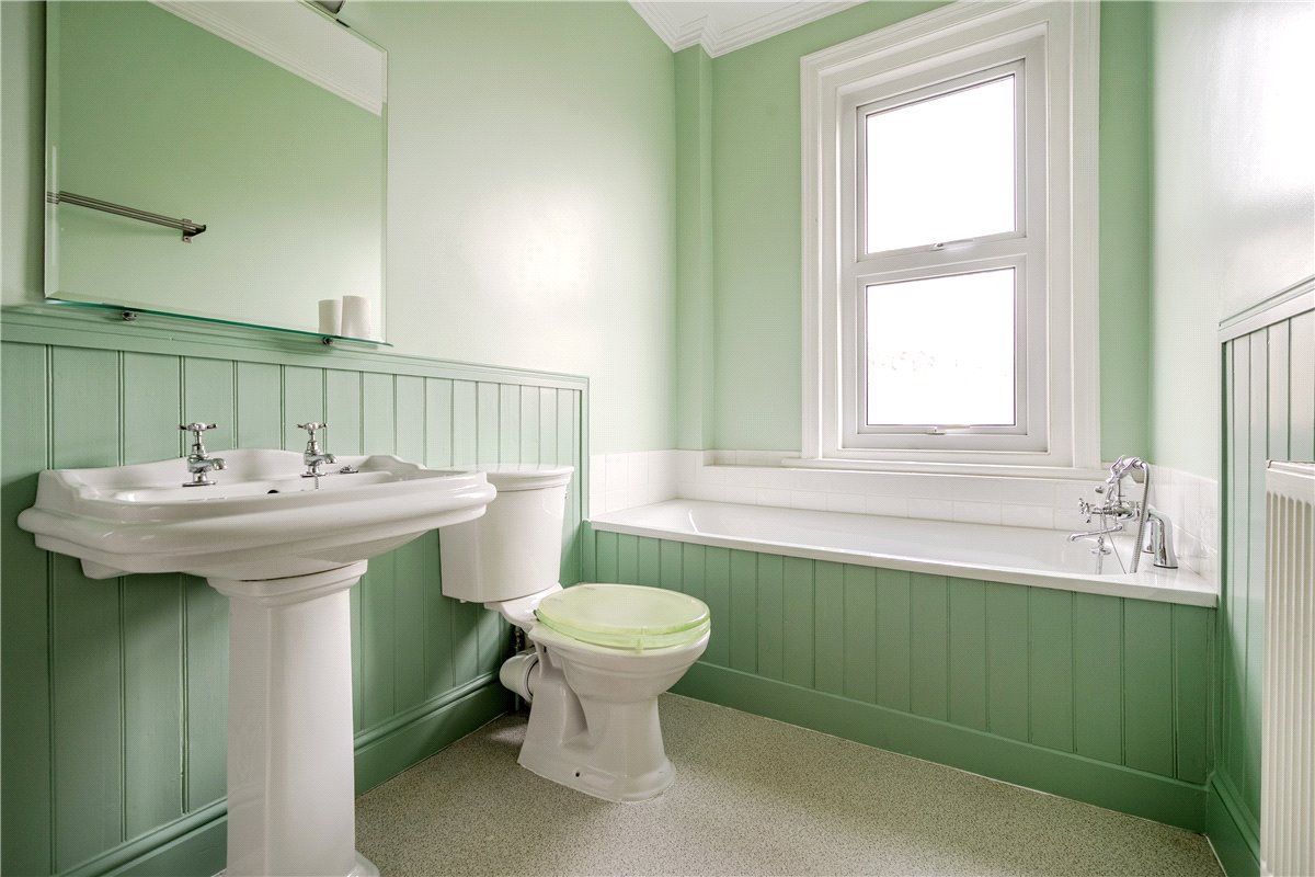 4 bedroom house, Foxcombe Road, Bath BA1 - Sold