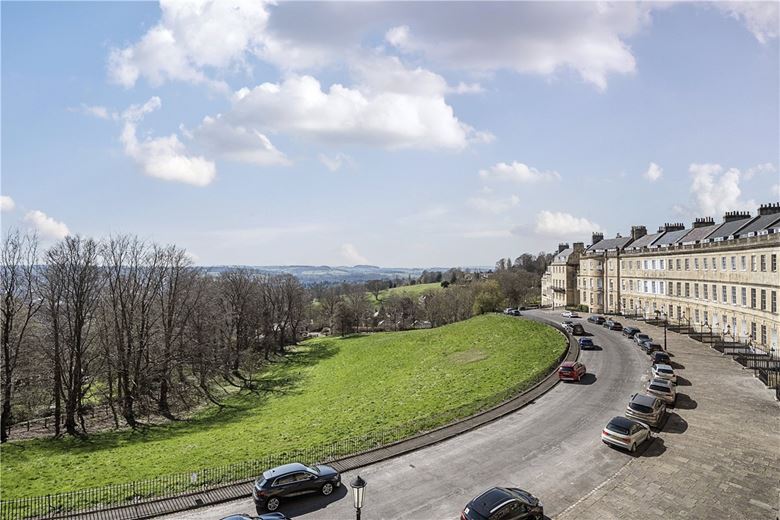 1 bedroom flat, Lansdown Crescent, Bath BA1 - Sold STC