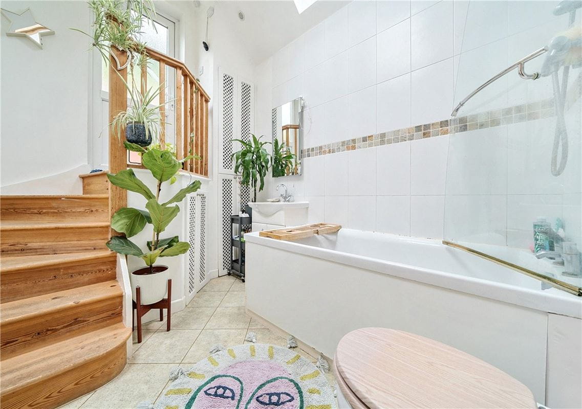 2 bedroom house, Alexandra Road, Bath BA2 - Sold STC