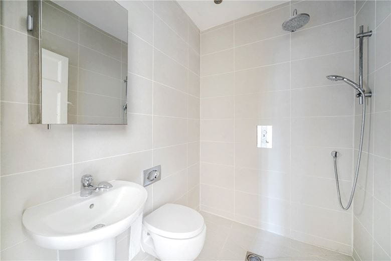 2 bedroom flat, Park Street, Bath BA1 - Available